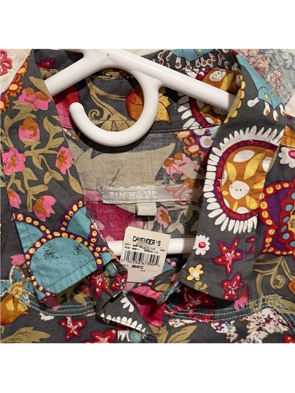 NWT Tin Haul Women Floral Patchwork Western Snap Shirt Large - Picture 6 of 14